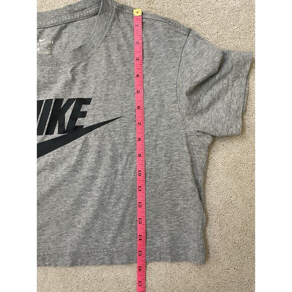Nike Teen Small Cropped Top "The Nike Tee" Gray With Black Logo - Picture 5 of 5